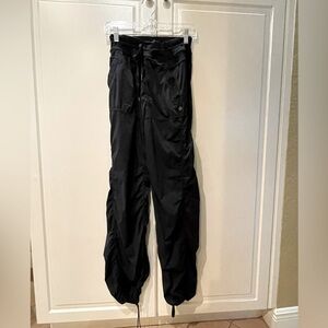 Lululemon Pants size Women 4 /Black Dance Studio Jogger Sweatpants Baggy